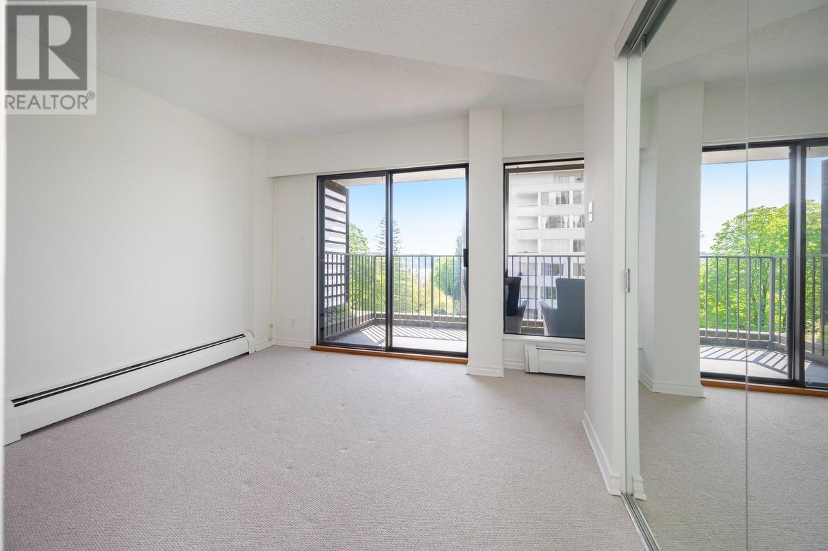 401 747 17th Street, West Vancouver, British Columbia  V7V 3T4 - Photo 10 - R2995653