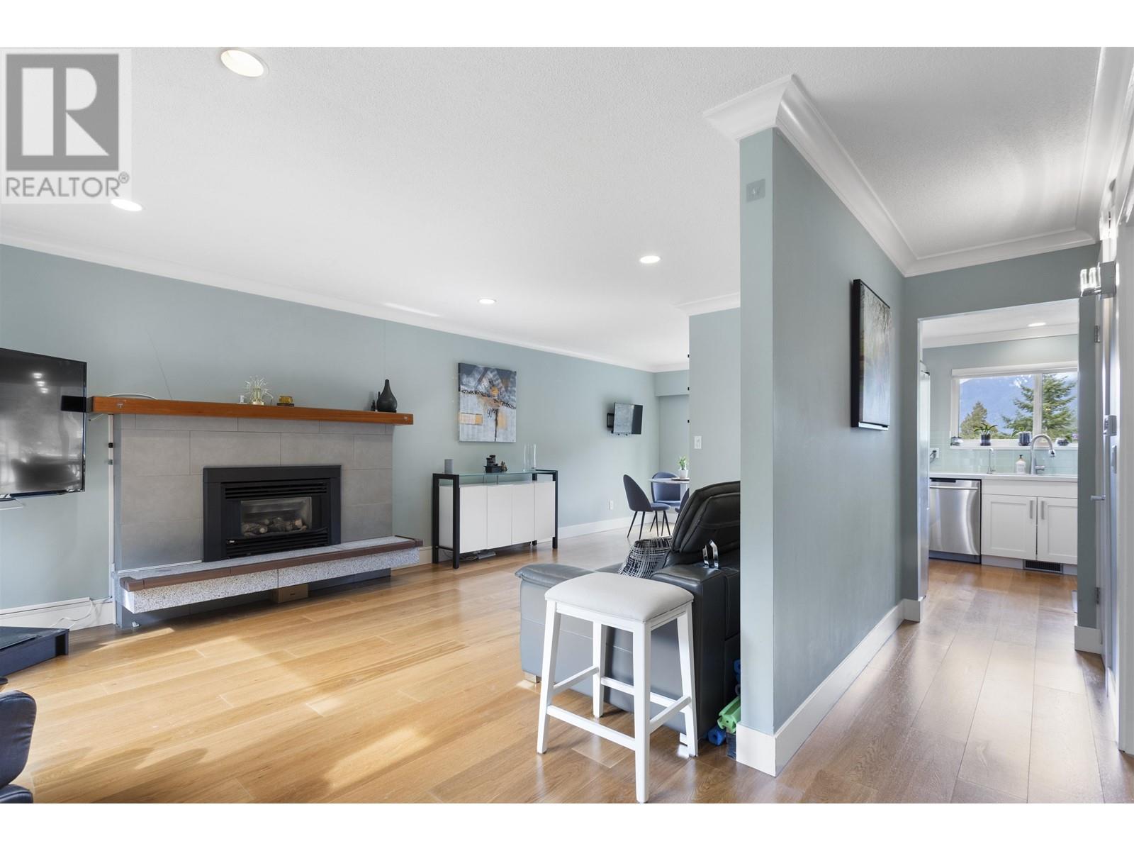 Property at 6389 CHATHAM STREET image 5