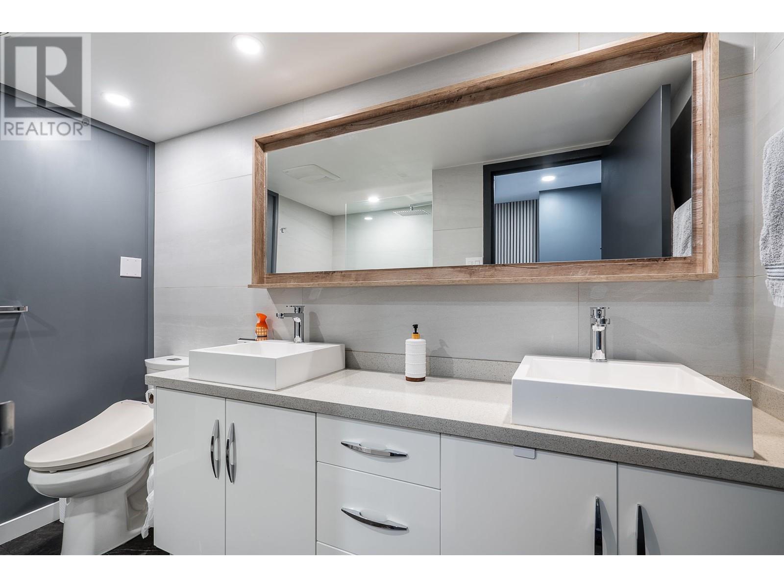 2401 6540 Burlington Avenue, Burnaby, British Columbia  V5H 4G3 - Photo 23 - R2995678