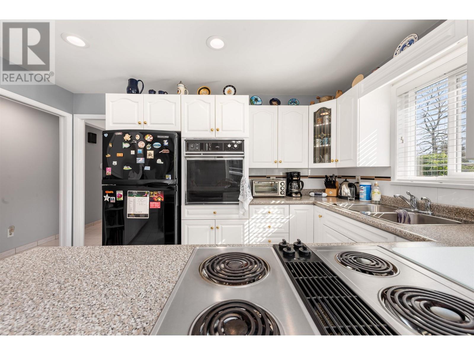 1425 Slocan Street, Vancouver, British Columbia  V5K 4X5 - Photo 8 - R2995667
