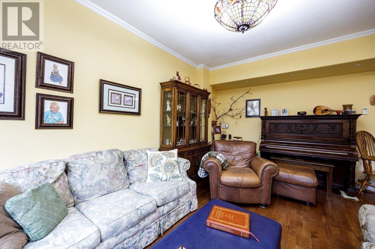 145 E Kings Road, North Vancouver, British Columbia  V7N 1H4 - Photo 7 - R2995707