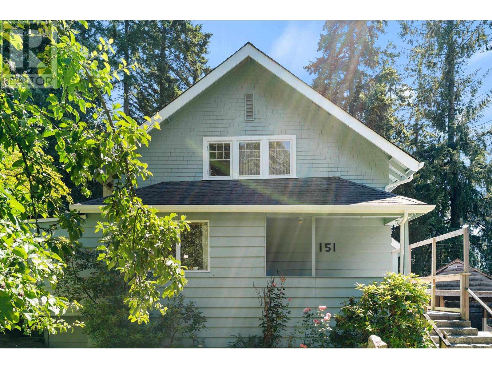 Property at 151 E KINGS ROAD image 2