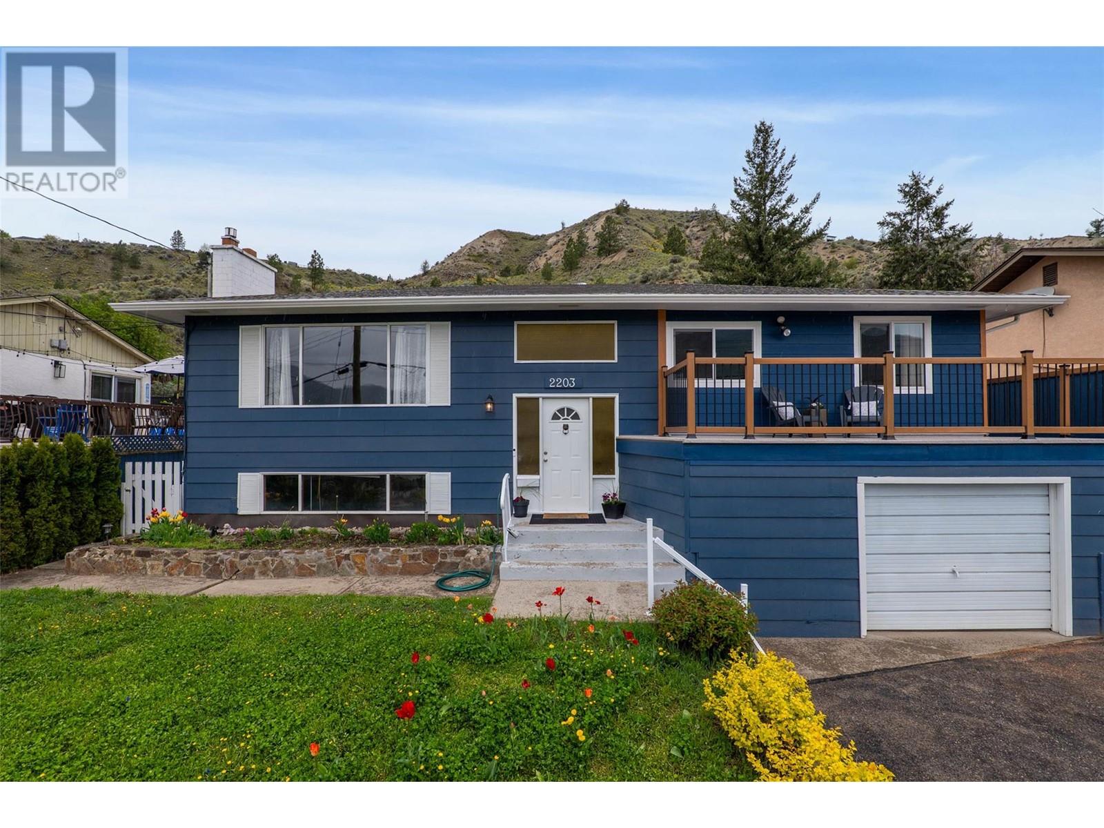 Property at 2203 Grasslands Boulevard image 1