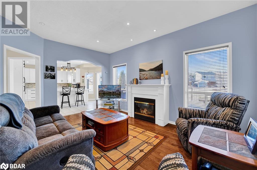 Property at 4 GOLD PARK Gate image 4