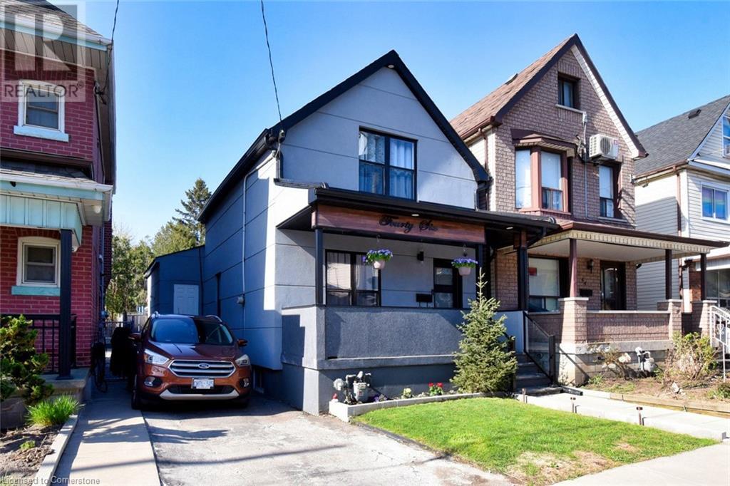 Property at 46 ROSEMONT Avenue image 1
