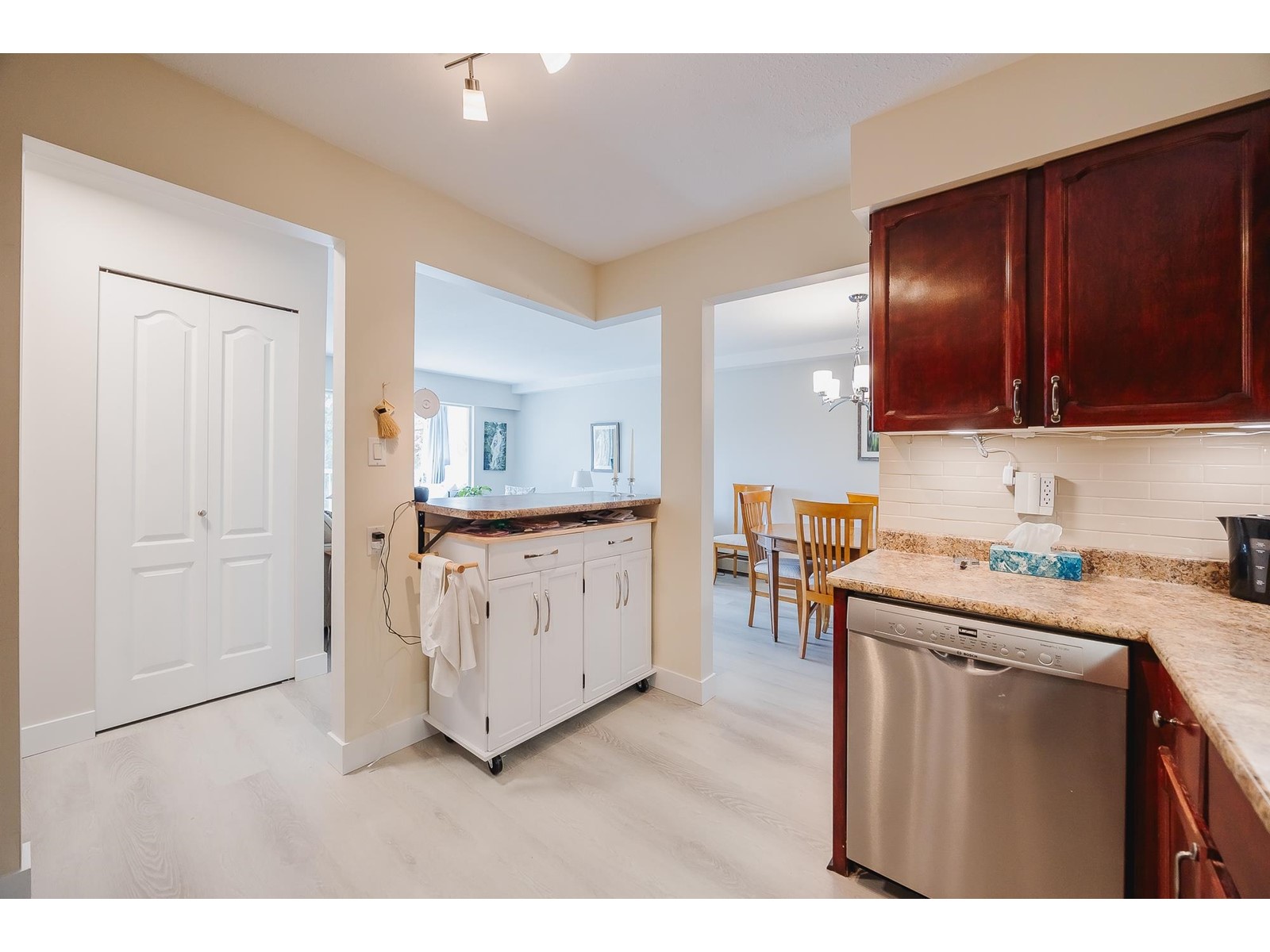 107 32070 Peardonville Road, Abbotsford, British Columbia  V2T 6N9 - Photo 5 - R2995180