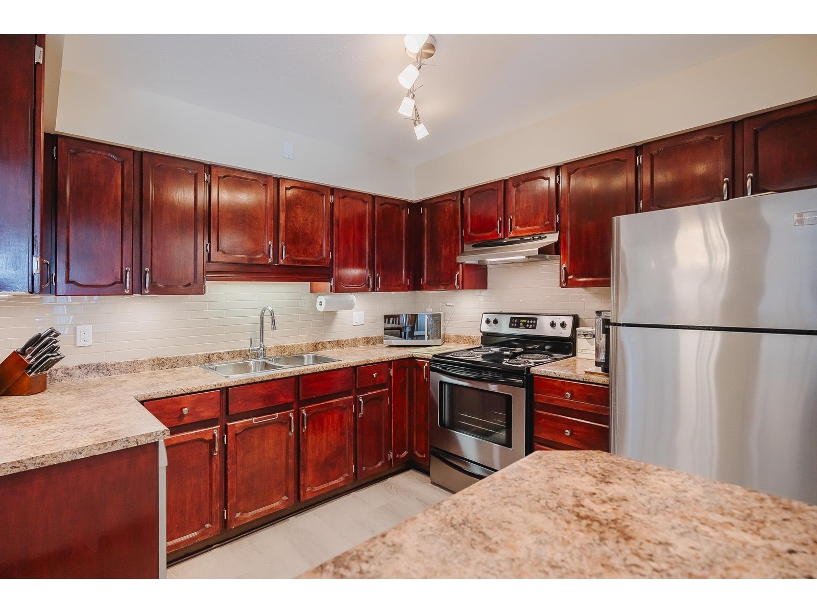 107 32070 Peardonville Road, Abbotsford, British Columbia  V2T 6N9 - Photo 7 - R2995180