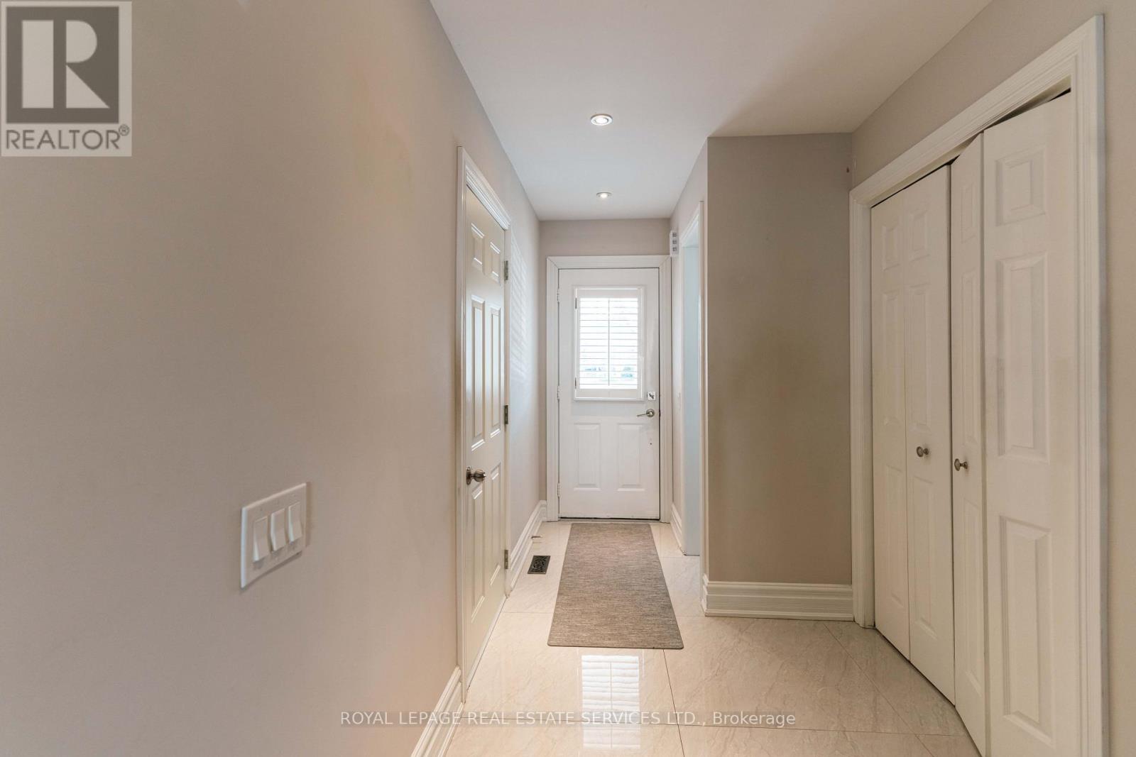 5129 Boardwalk Drive, Mississauga, Ontario  L5R 3X7 - Photo 27 - W12110753