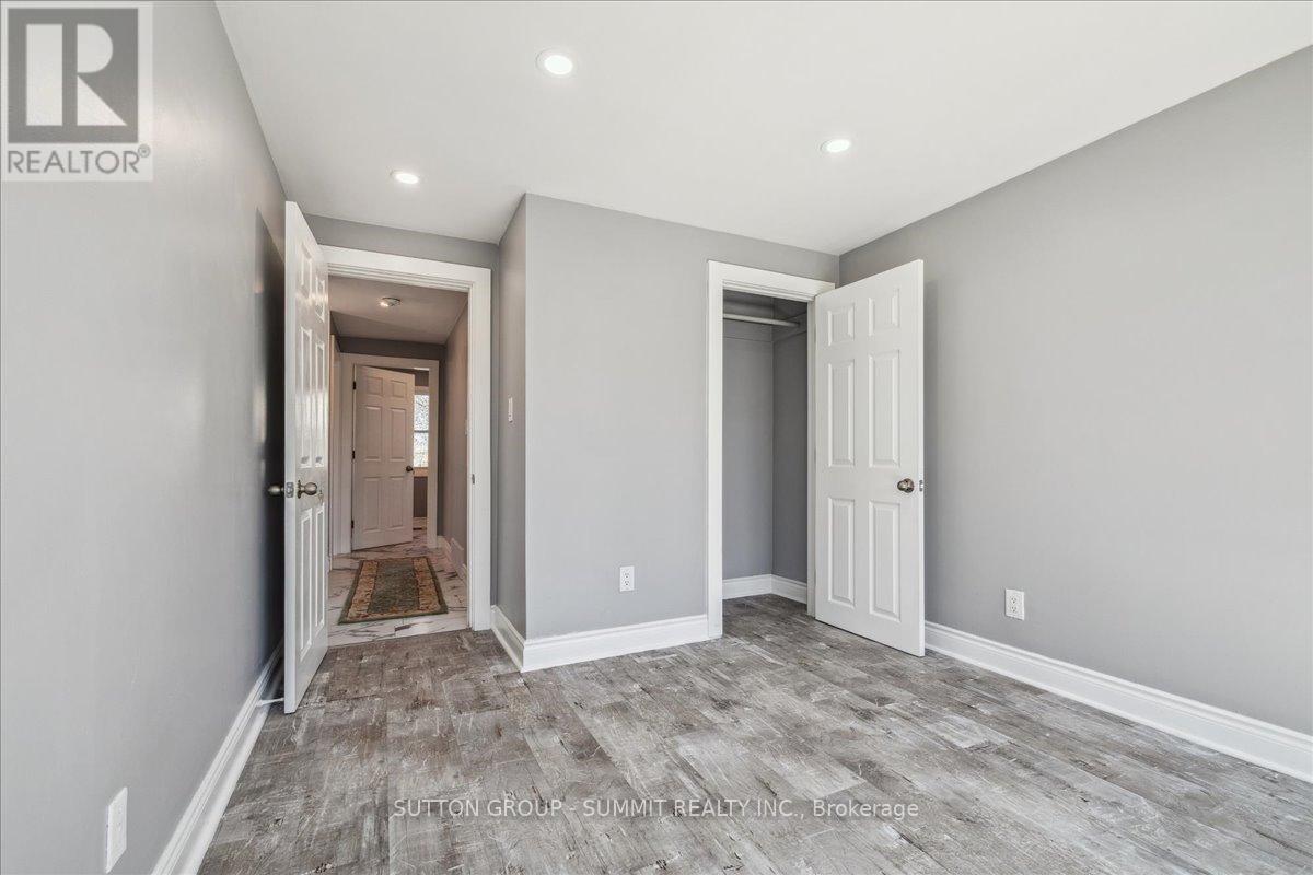 2446 Maryvale Court, Burlington, Ontario  L7P 2P2 - Photo 23 - W12110768