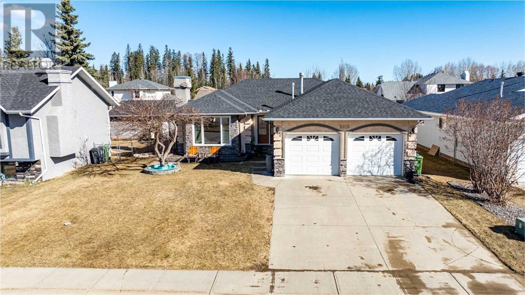6816 61 StreetClose, Rocky Mountain House, Alberta