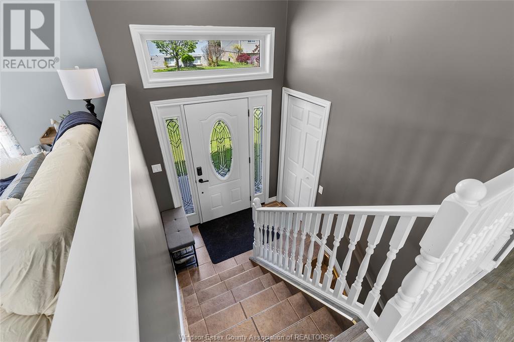 Property at 148 RIVERVIEW image 5