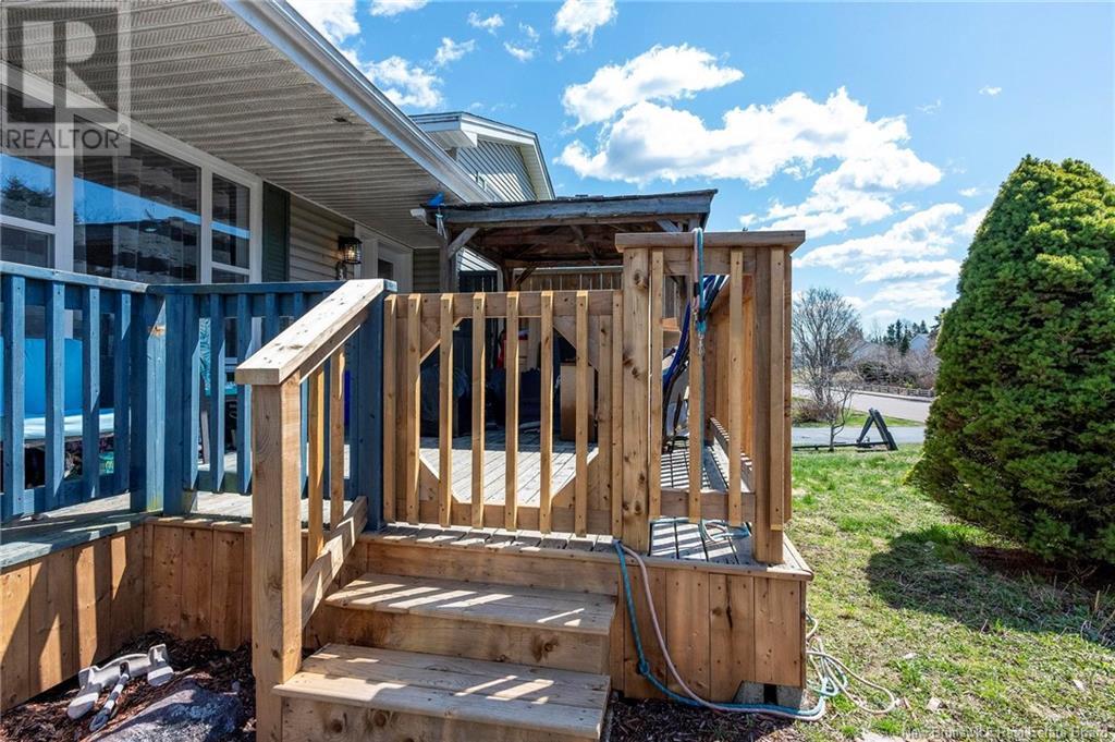 Property at 36 McNaughton Drive image 3
