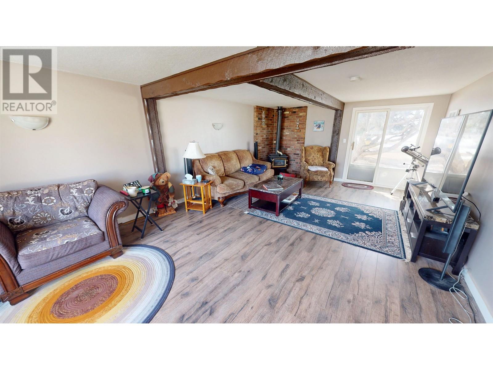 12279 Cottonwood Avenue, Fort St. John, British Columbia  V1J 8B1 - Photo 2 - R2984637