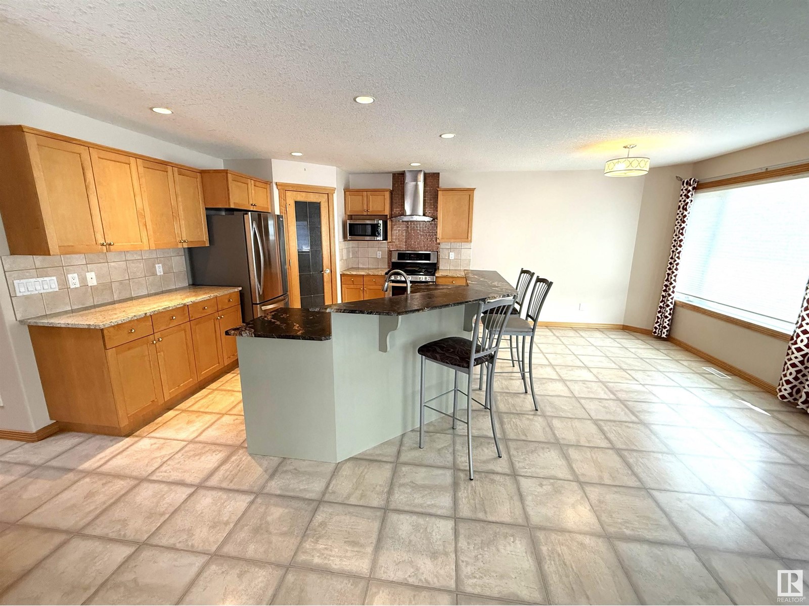 6 Linkside Wy, Spruce Grove, Alberta  T7X 4H7 - Photo 16 - E4433287