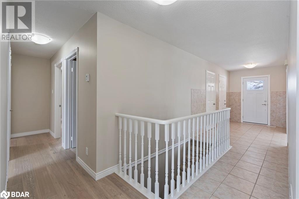 62 Mapleton Avenue, Barrie, Ontario  L4N 7L6 - Photo 21 - 40722504