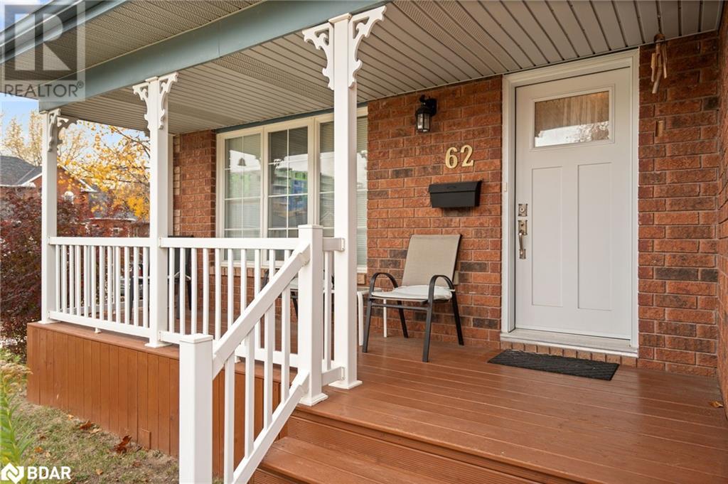 62 Mapleton Avenue, Barrie, Ontario  L4N 7L6 - Photo 6 - 40722504
