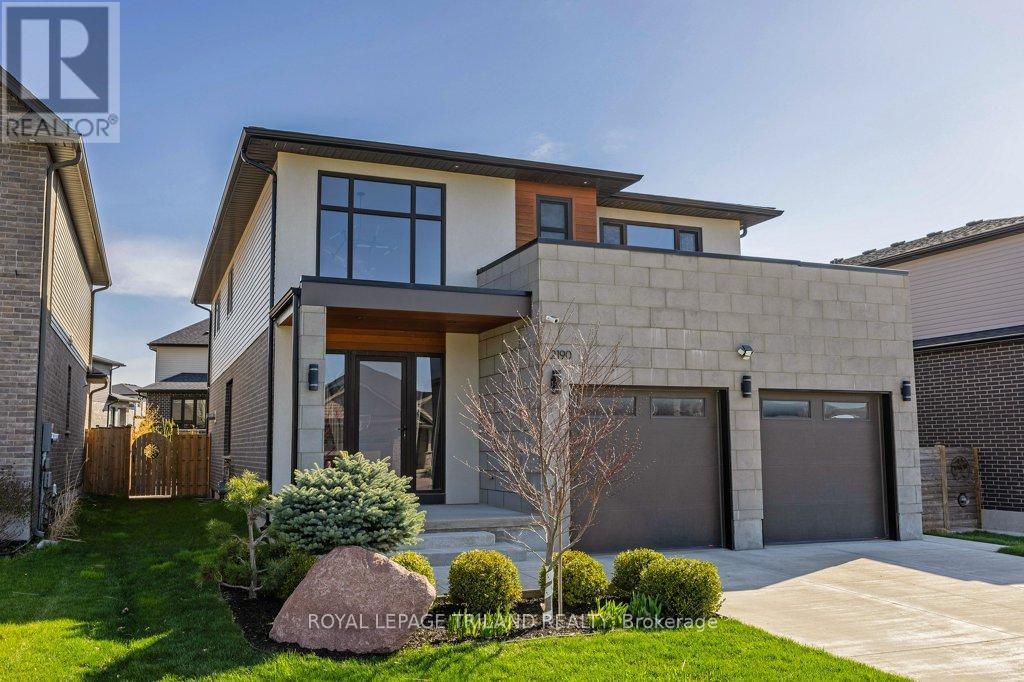 2190 Bakervilla Street, London South, Ontario N6P 0E5 - Photo 3 - X12110783