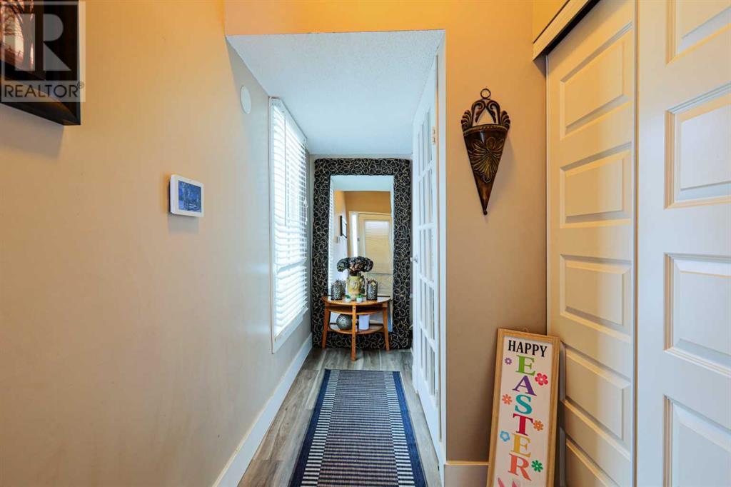 Property at 8 Mckenna Mews SE image 3