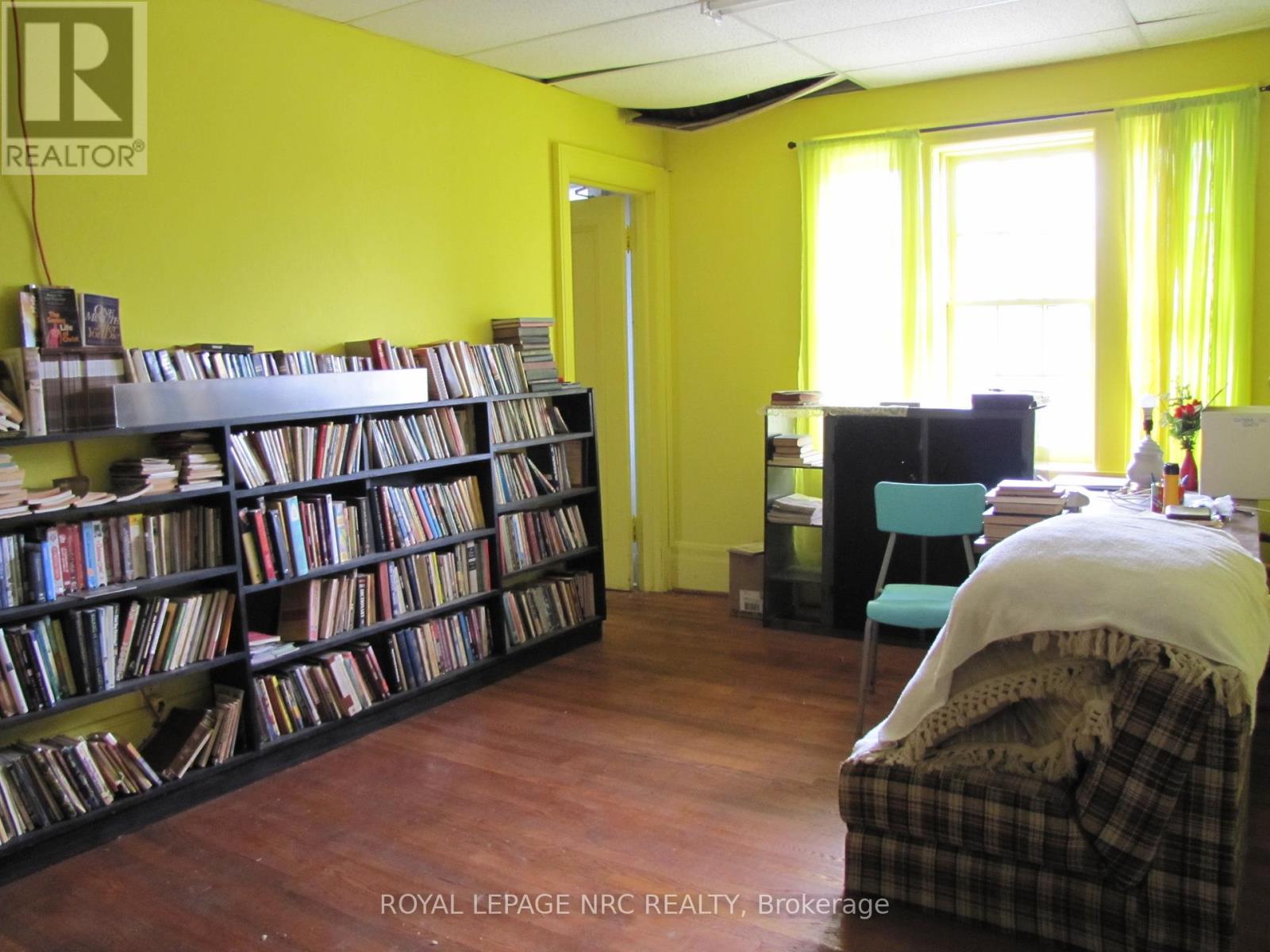 189 Davis Street, Port Colborne, Ontario  L3K 1Z2 - Photo 25 - X12110828