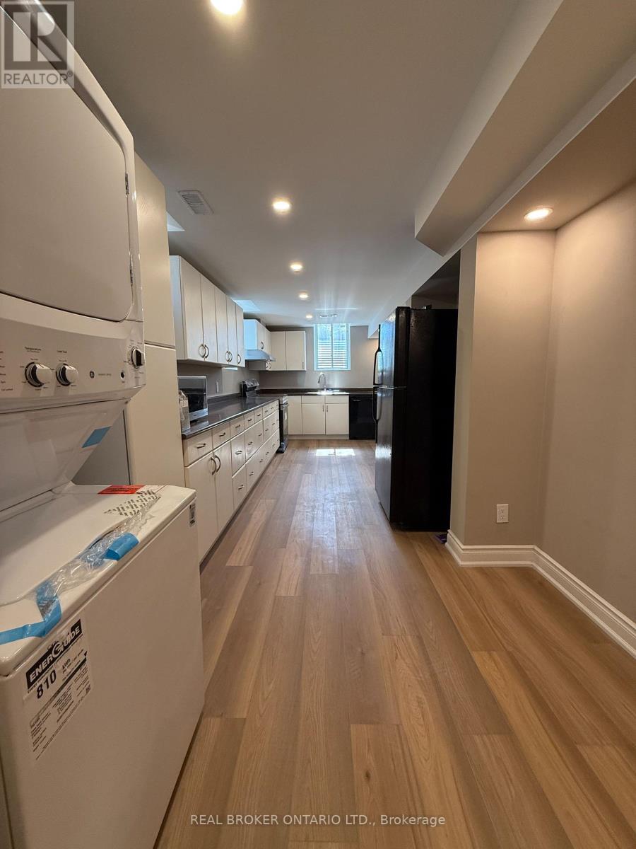 Basement - 5862 Evenstarr Court, Mississauga, Ontario  L5M 4V4 - Photo 9 - W12081076