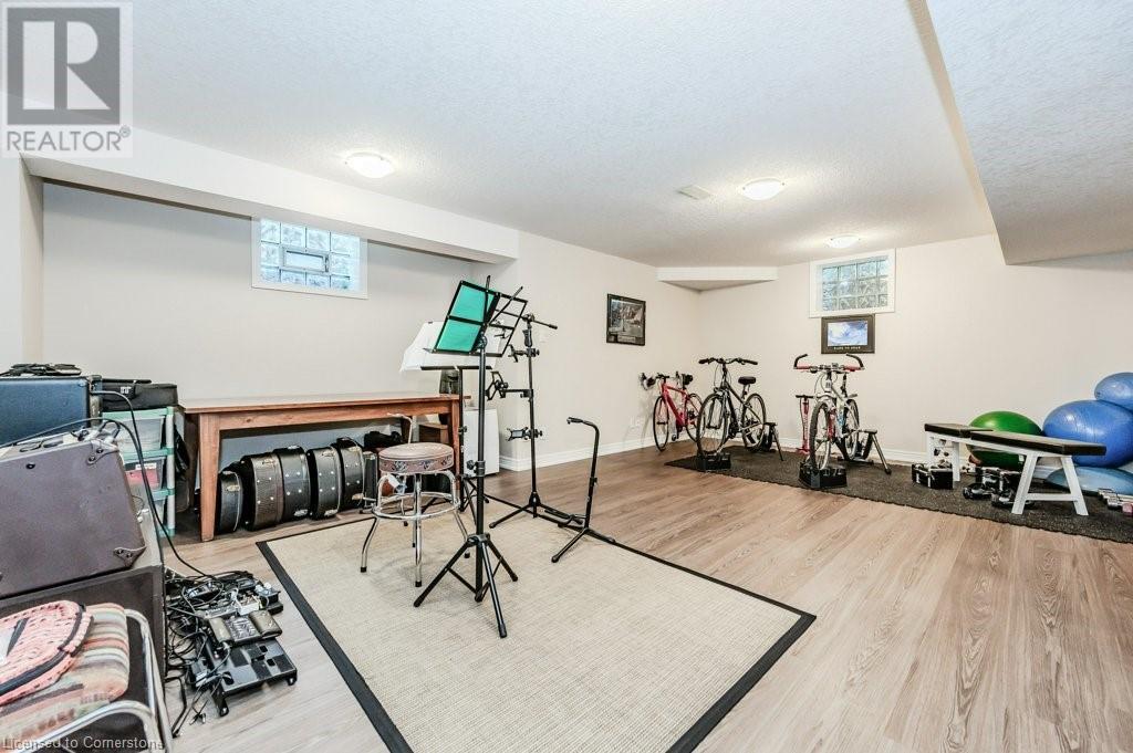 219 Corrie Crescent, Waterloo, Ontario  N2L 5W3 - Photo 25 - 40721981