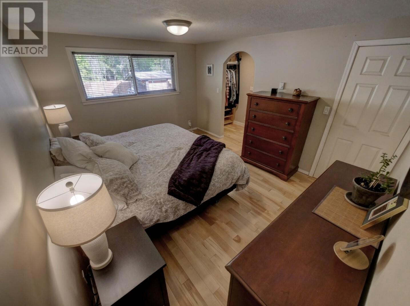 922 Columbia Crescent, Nakusp, British Columbia  V0G 1R0 - Photo 6 - 10345438