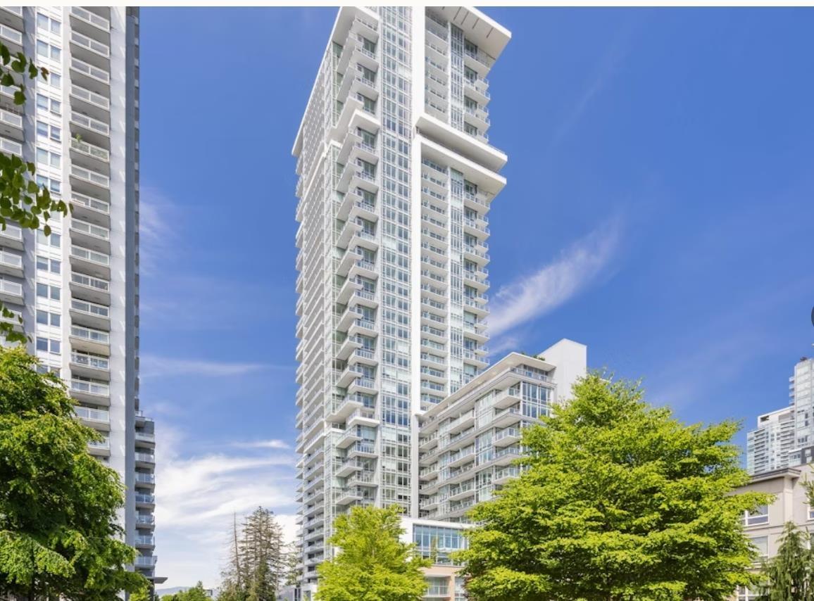 4306 13350 CENTRAL AVENUE, Surrey, British Columbia