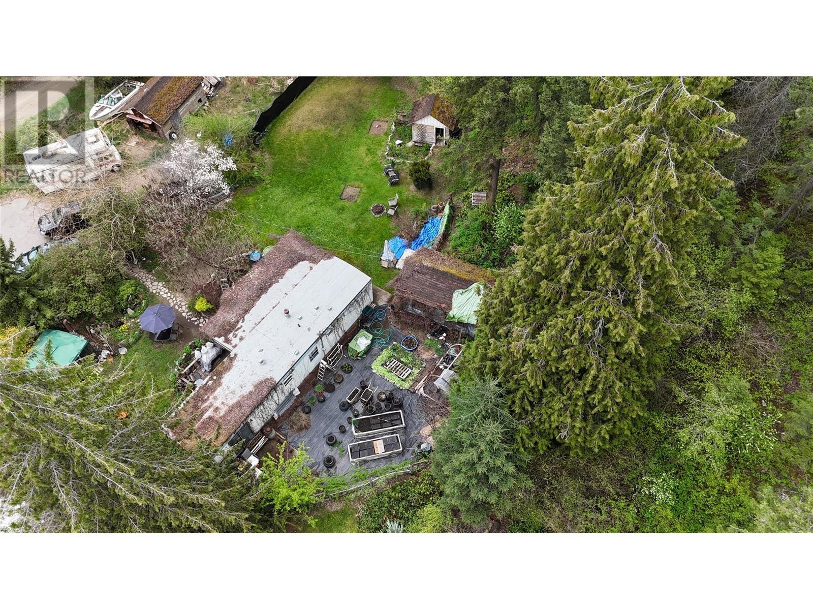 1680 Chandler Road, Christina Lake, British Columbia  V0H 1E0 - Photo 1 - 10345484