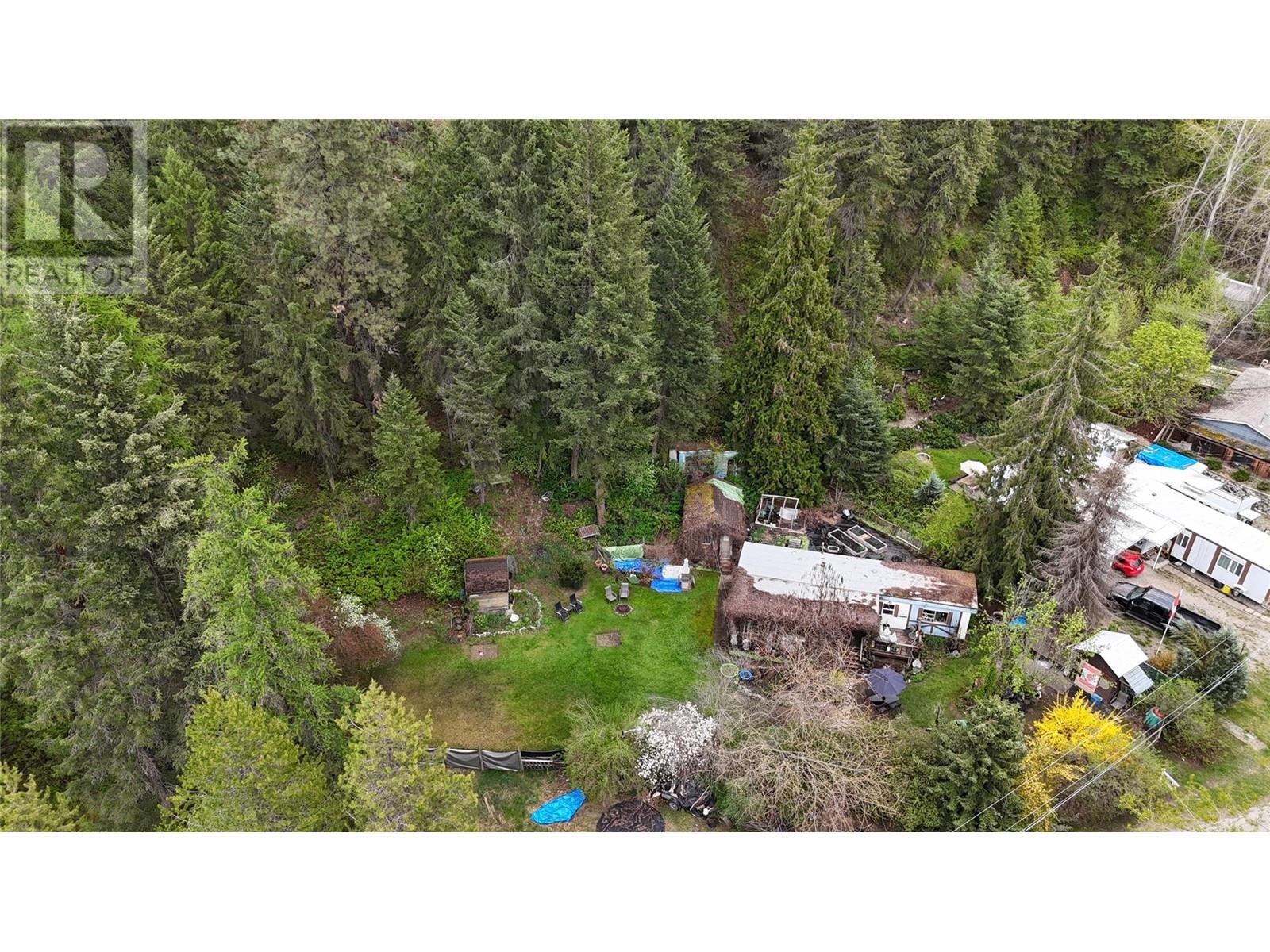 1680 Chandler Road, Christina Lake, British Columbia  V0H 1E0 - Photo 3 - 10345484
