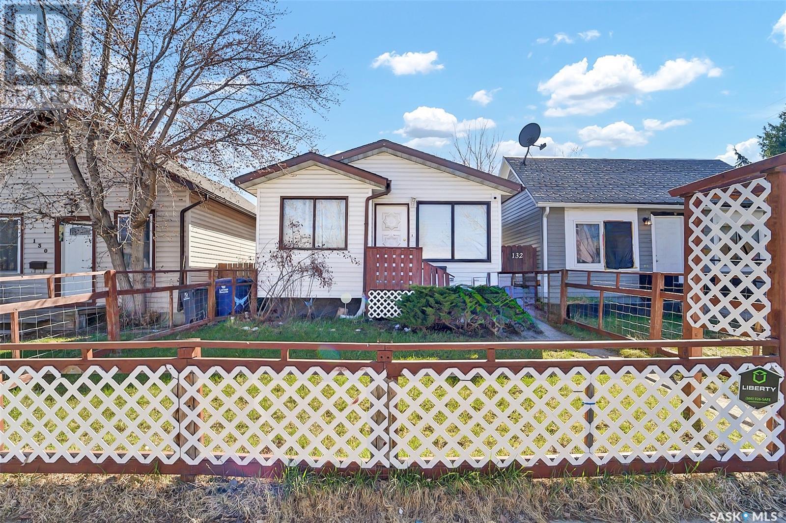 Property at 132 M AVENUE S image 1