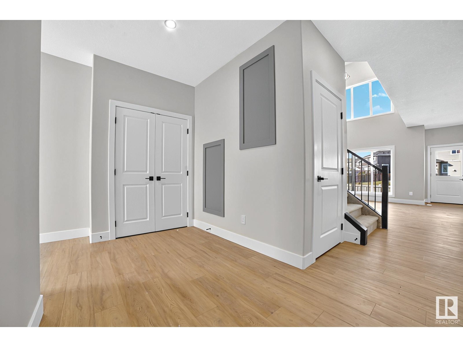 Property at 3160 magpie WY NW NW image 2