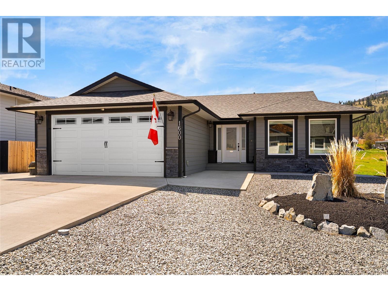 1600 Chestnut Avenue, Merritt, British Columbia  V1K 0A9 - Photo 64 - 10339825
