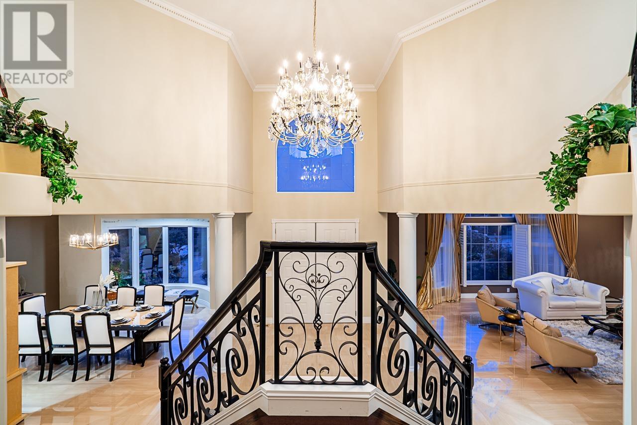 Property at 1708 HAMPTON DRIVE image 2