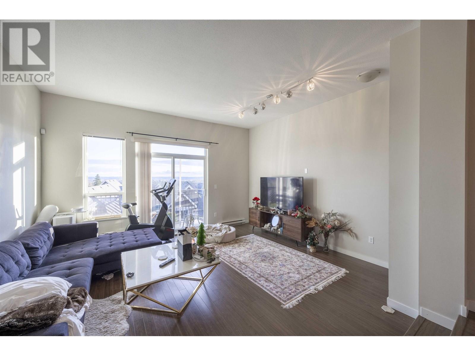 Property at 12 1295 SOBALL STREET image 5
