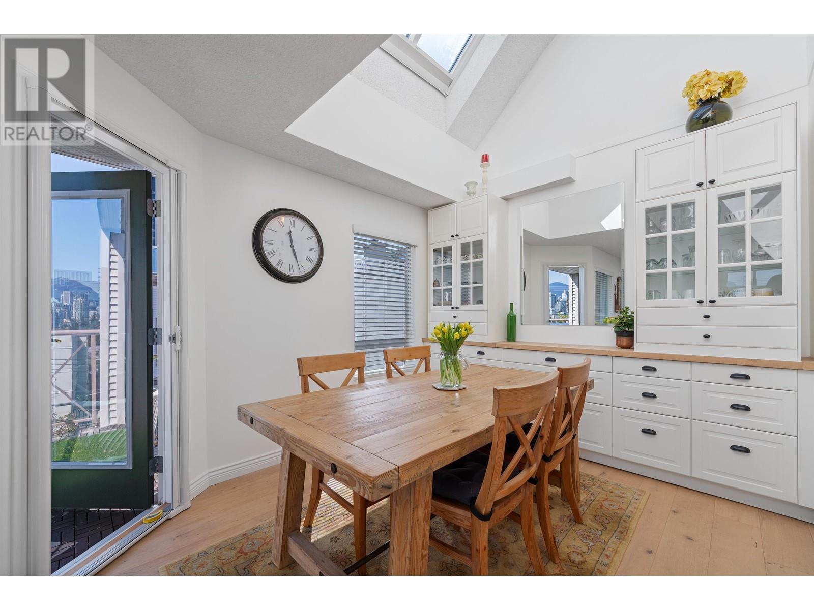 301 910 W 8th Avenue, Vancouver, British Columbia  V5Z 1E5 - Photo 6 - R2995752