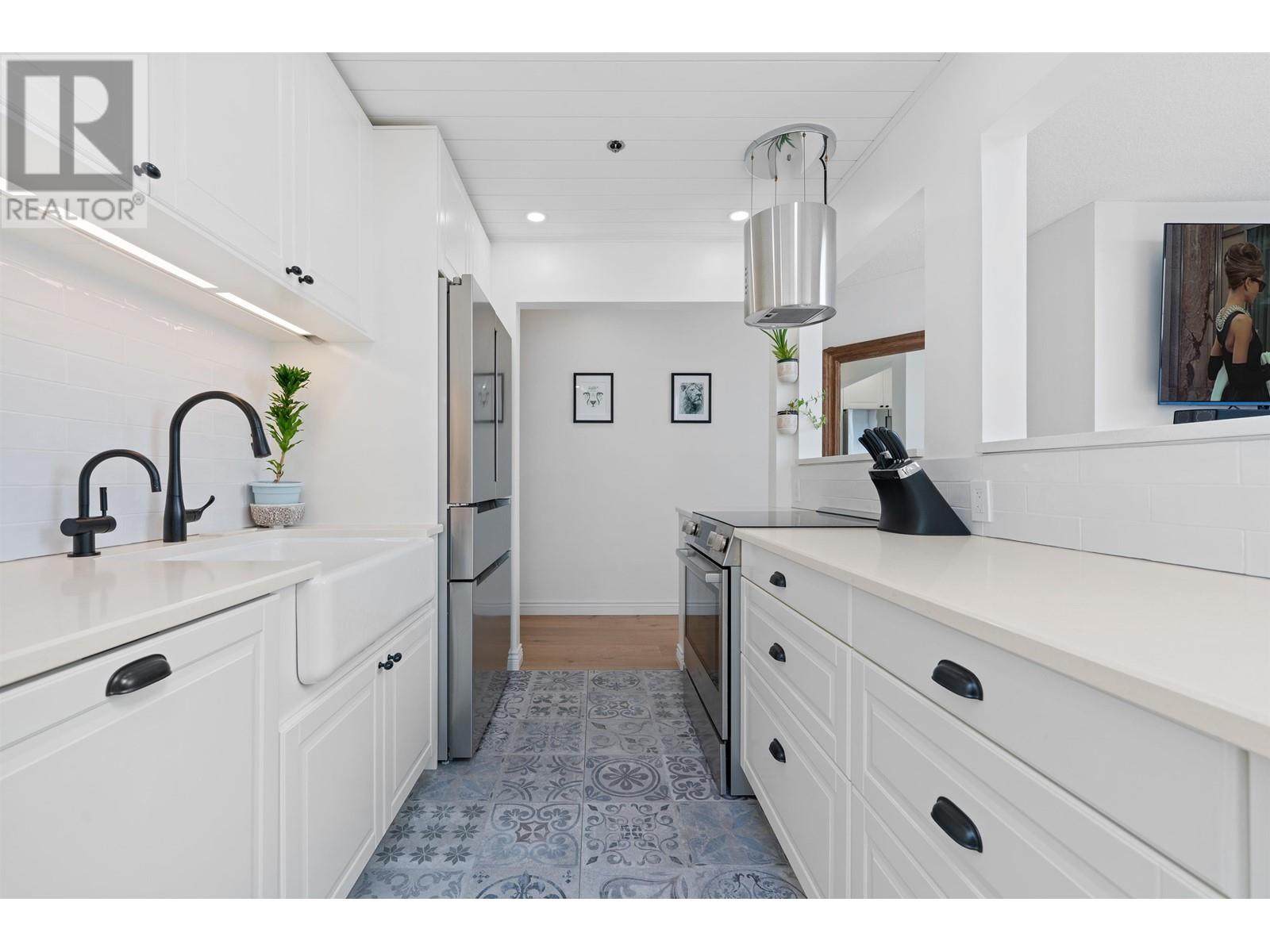 301 910 W 8th Avenue, Vancouver, British Columbia  V5Z 1E5 - Photo 9 - R2995752