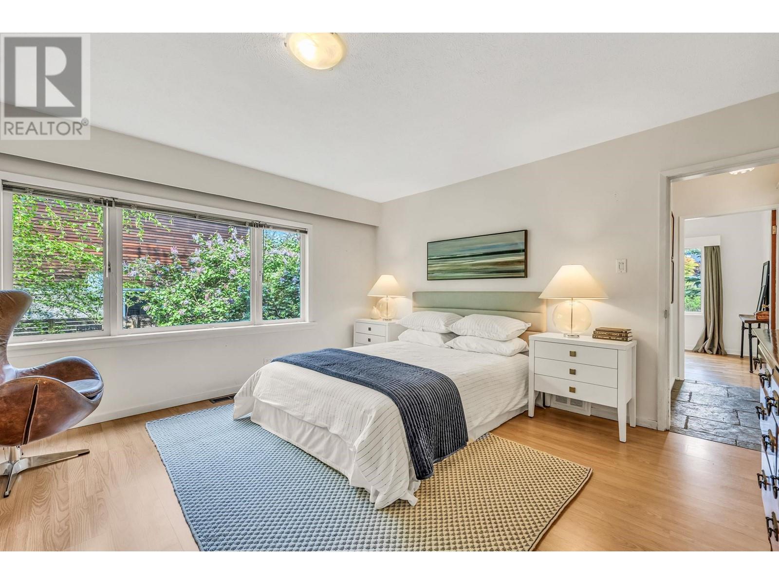 1031 Belmont Avenue, North Vancouver, British Columbia  V7R 1K3 - Photo 18 - R2995739
