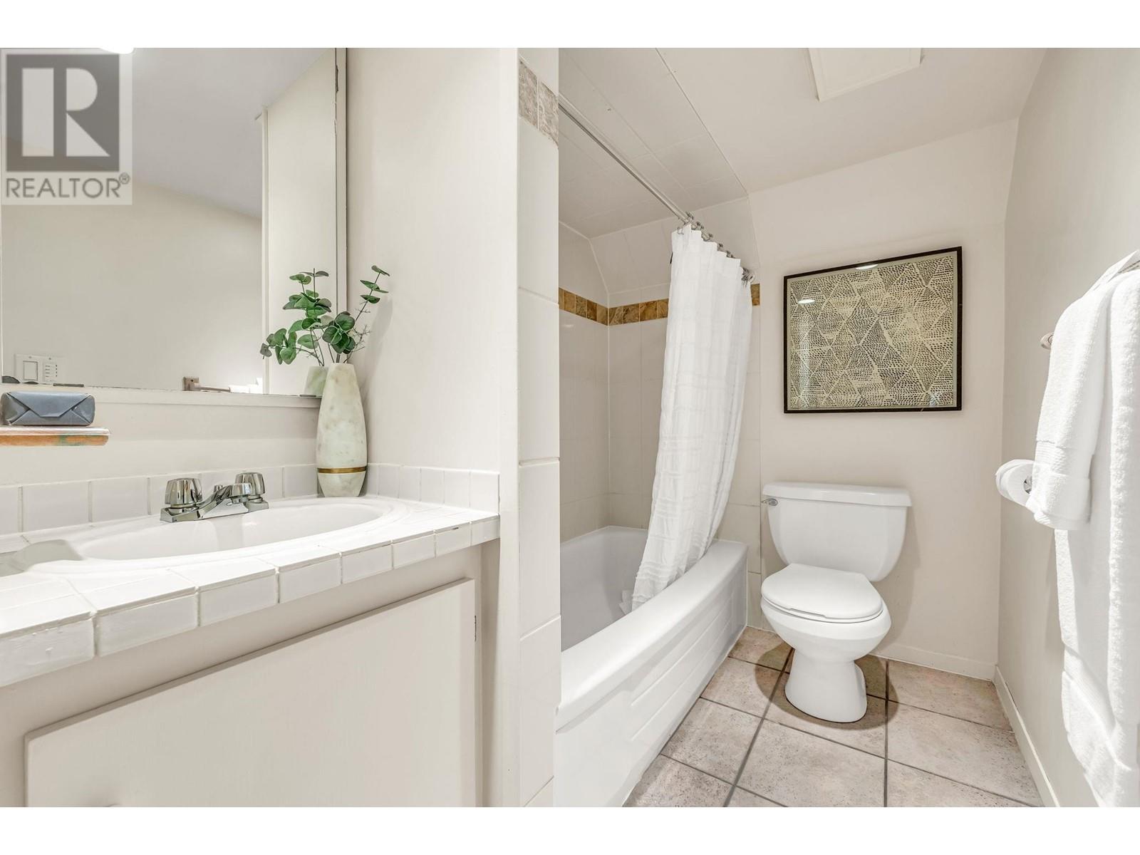 1031 Belmont Avenue, North Vancouver, British Columbia  V7R 1K3 - Photo 27 - R2995739