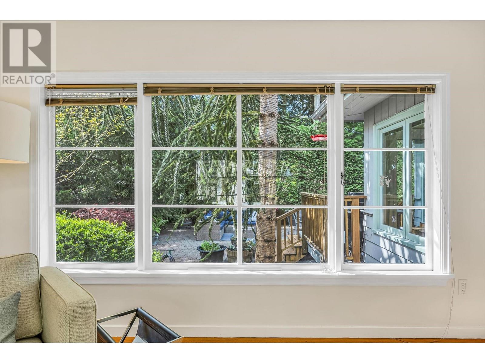 1031 Belmont Avenue, North Vancouver, British Columbia  V7R 1K3 - Photo 6 - R2995739