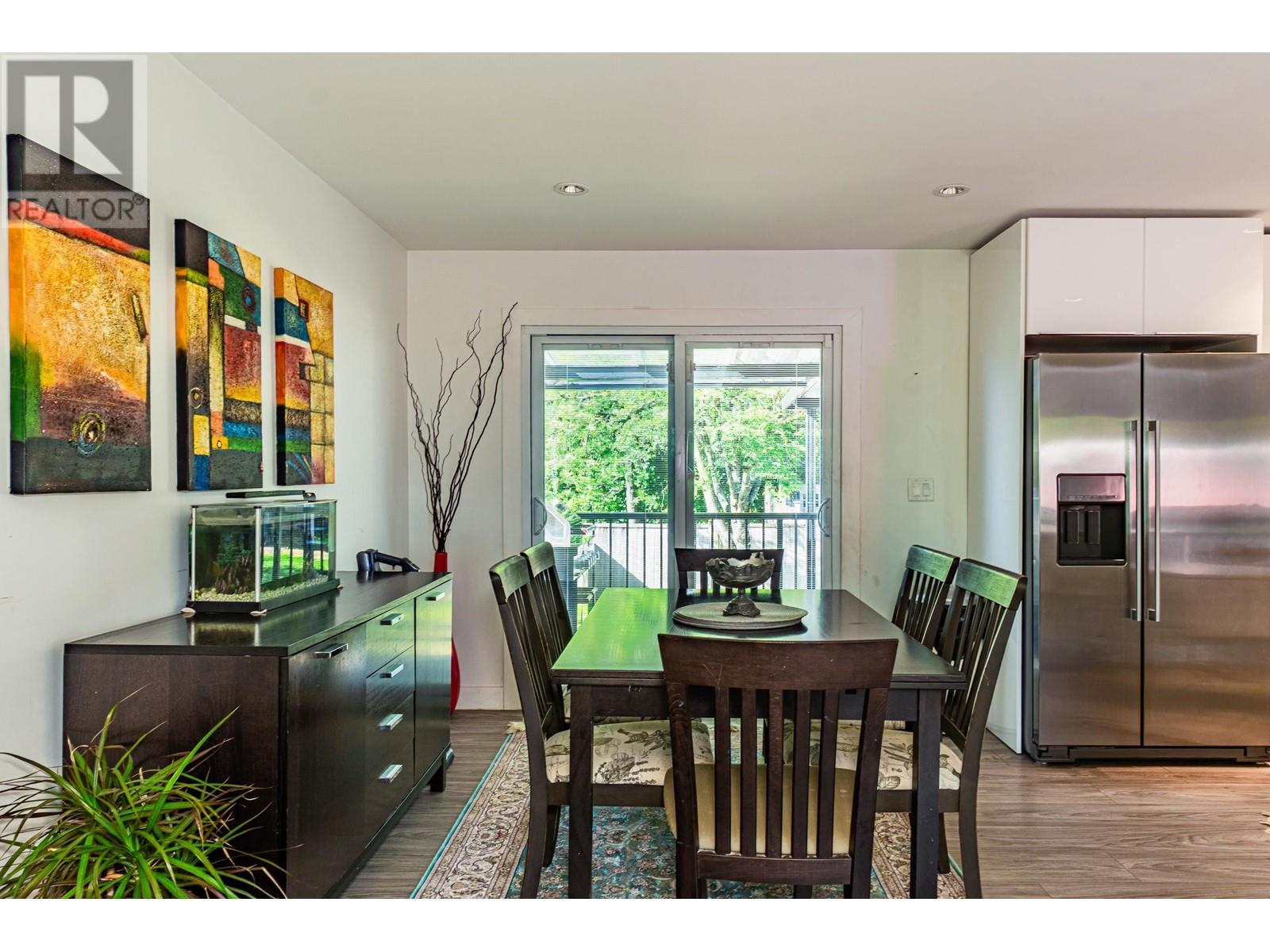 512 W 24th Street, North Vancouver, British Columbia  V7M 2E1 - Photo 12 - R2995741