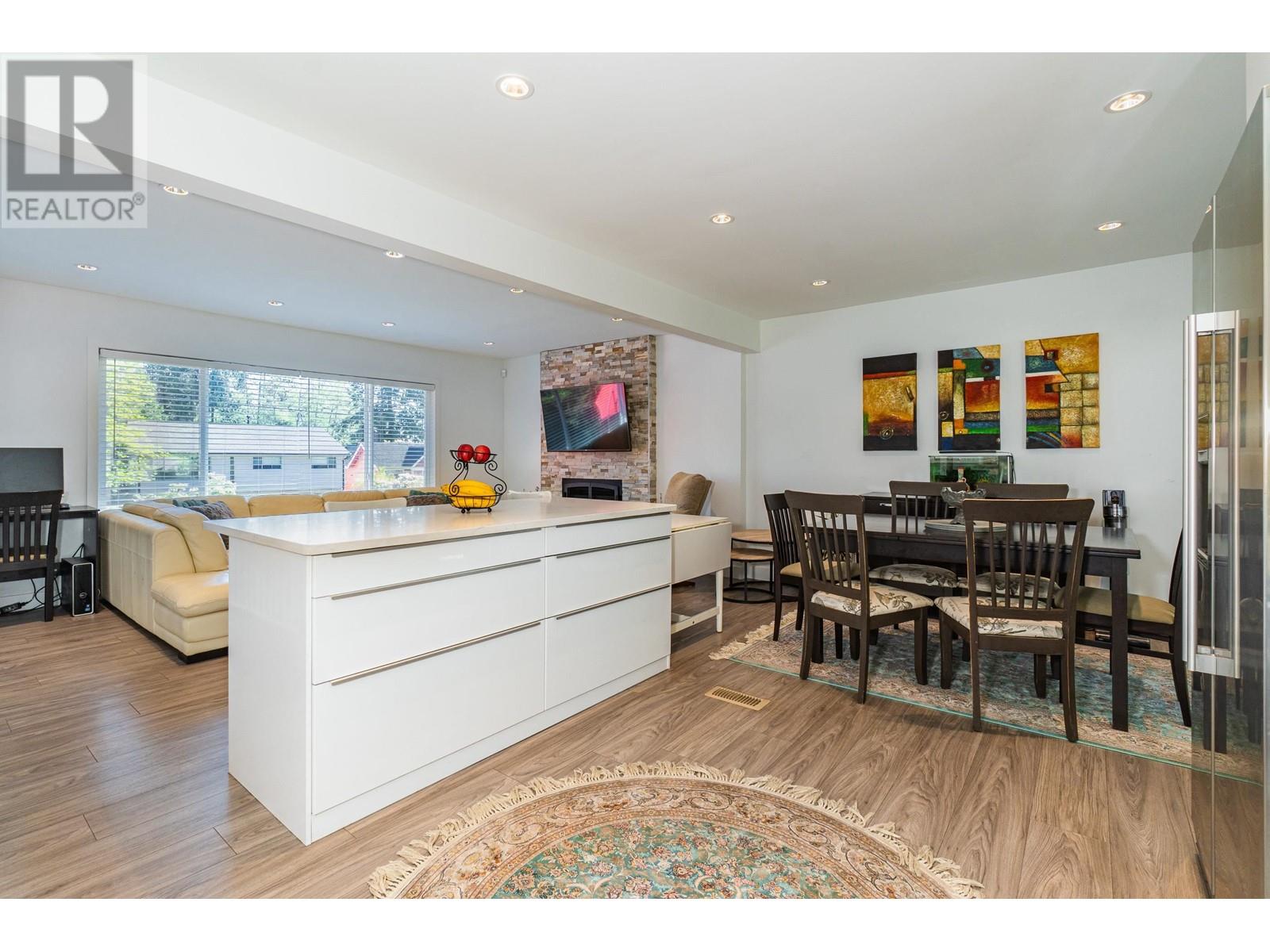 512 W 24th Street, North Vancouver, British Columbia  V7M 2E1 - Photo 17 - R2995741