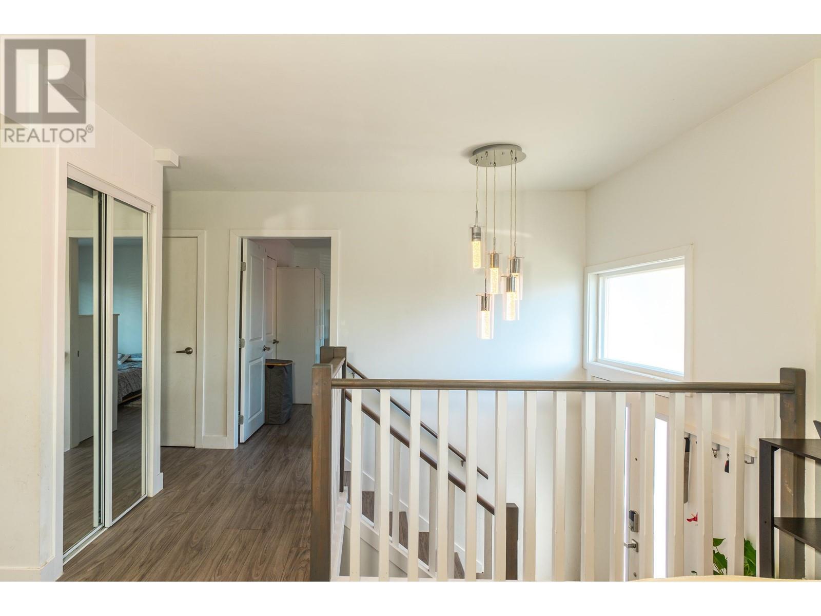 512 W 24th Street, North Vancouver, British Columbia  V7M 2E1 - Photo 20 - R2995741