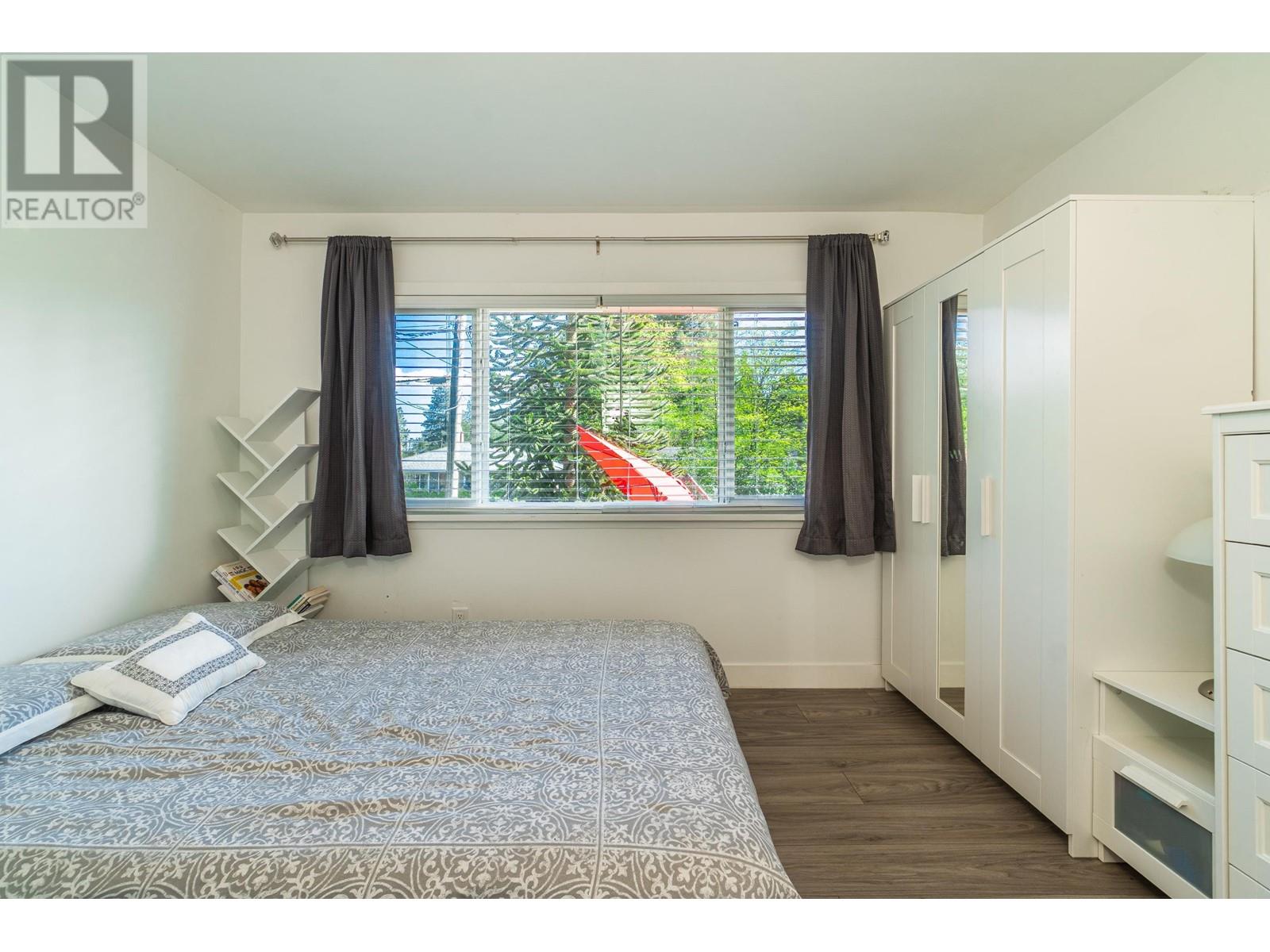 512 W 24th Street, North Vancouver, British Columbia  V7M 2E1 - Photo 22 - R2995741