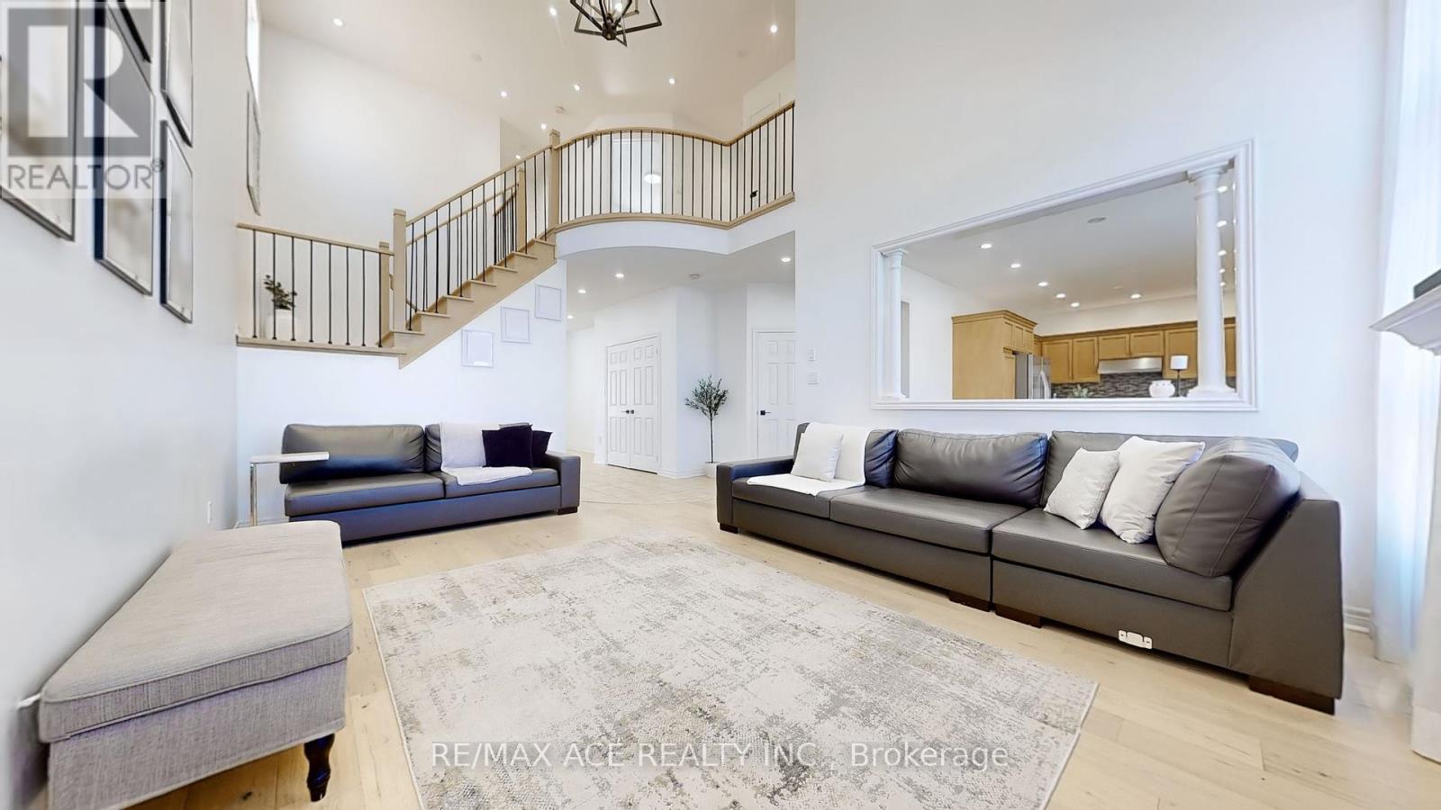 Property at 200 MONTE CARLO DRIVE image 2