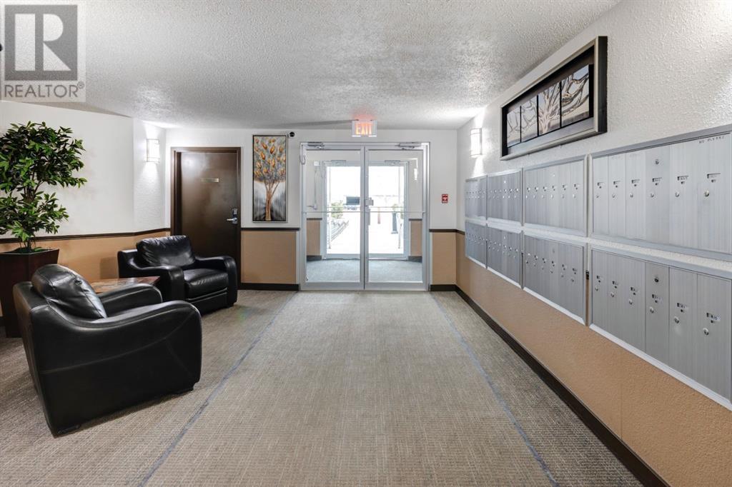402, 21 Dover Point Se, Calgary, Alberta  T2B 3K4 - Photo 25 - A2203823
