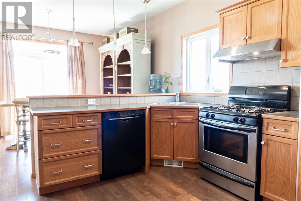 Property at 171 Royal Birch Way NW image 5