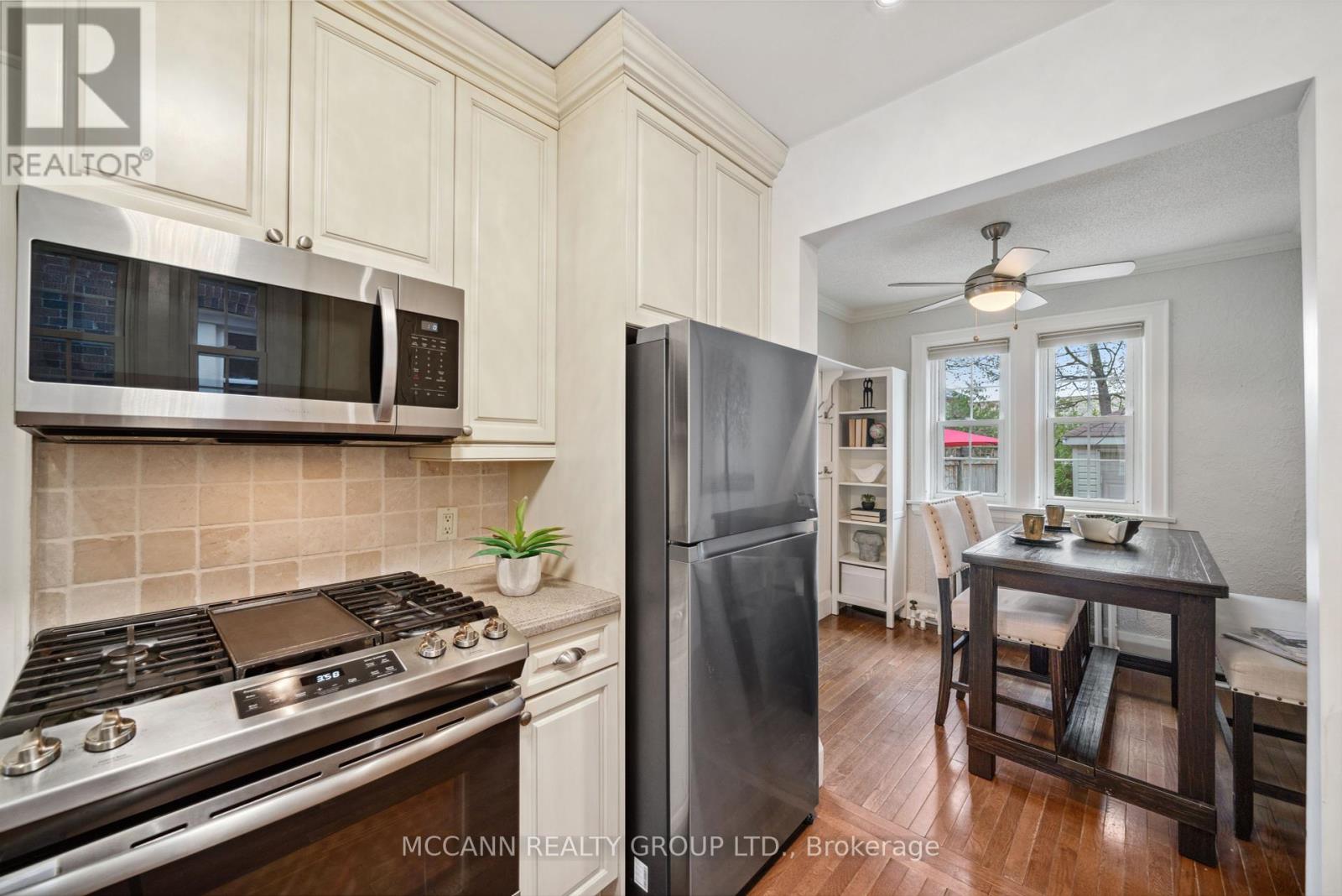 251 Wanless Avenue, Toronto, Ontario  M4N 1W5 - Photo 18 - C12110975