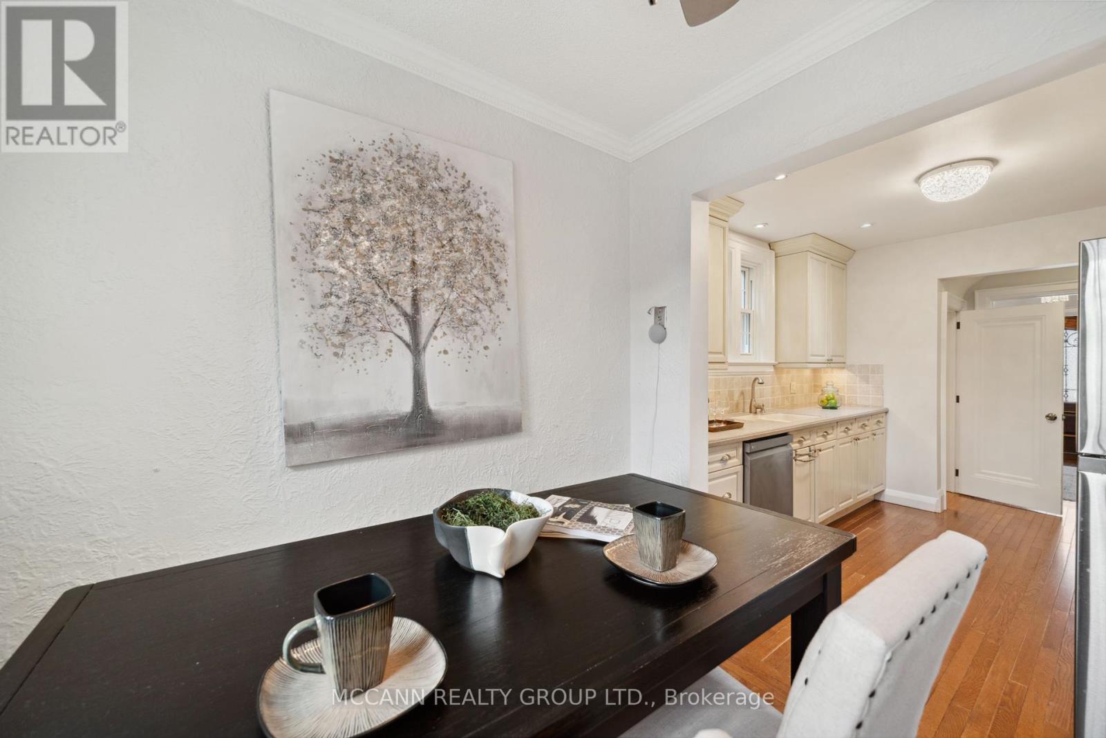 251 Wanless Avenue, Toronto, Ontario  M4N 1W5 - Photo 20 - C12110975