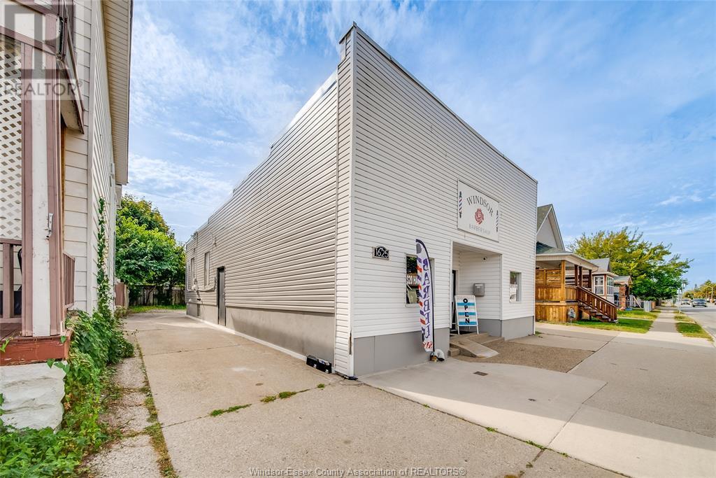 Property at 1623-25 DROUILLARD image 4