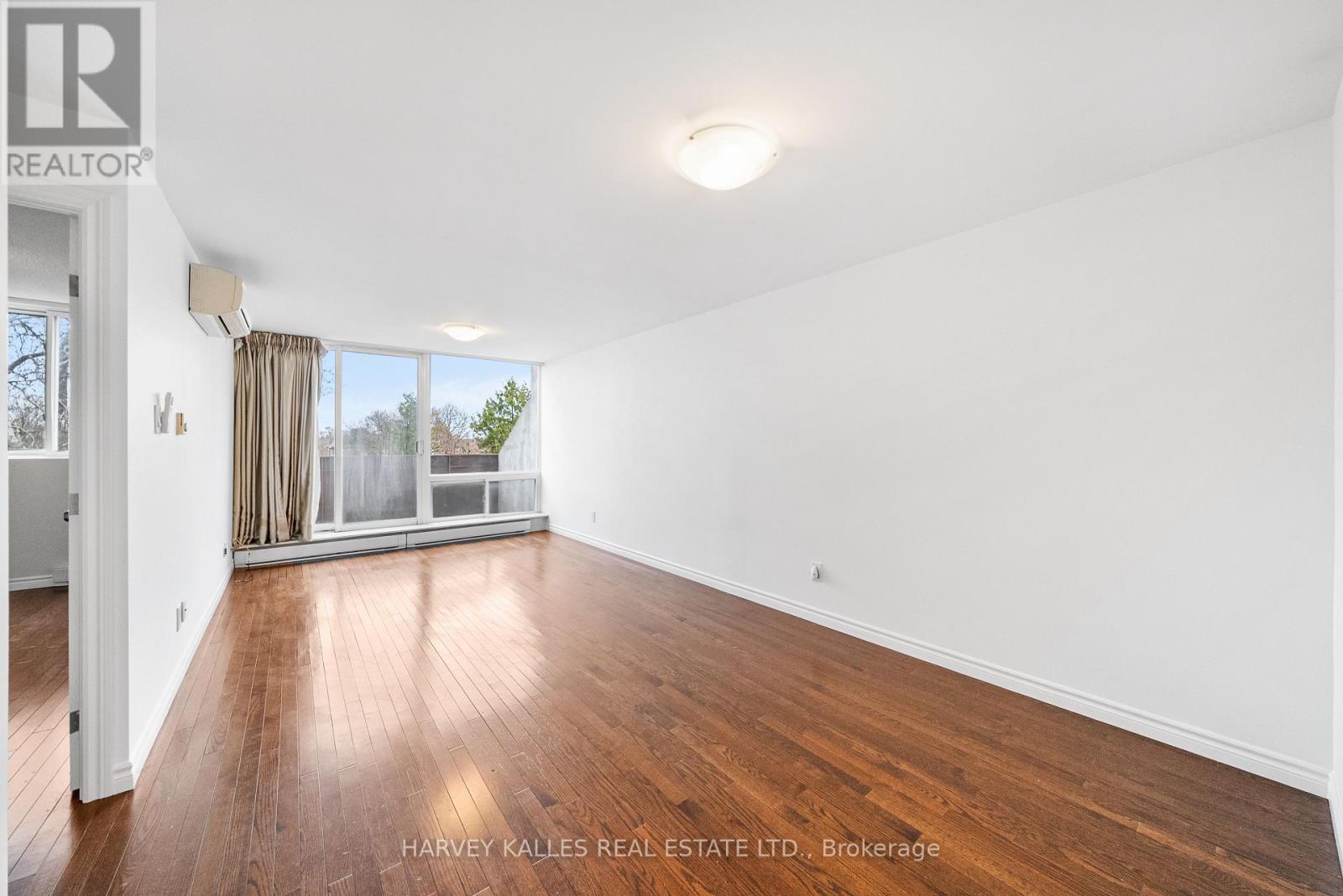 Property at 228 - 3765 SHEPPARD AVENUE E image 2